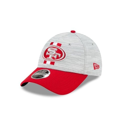 Red San Francisco 49ers Hat - New Era NFL Official NFL Training Stretch Snap 9FORTY Adjustable Caps USA0928653